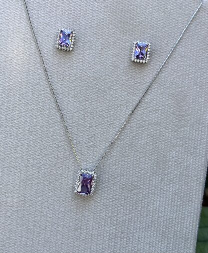Conjunto Quadrado Pedra Fusion Lilás Ródio